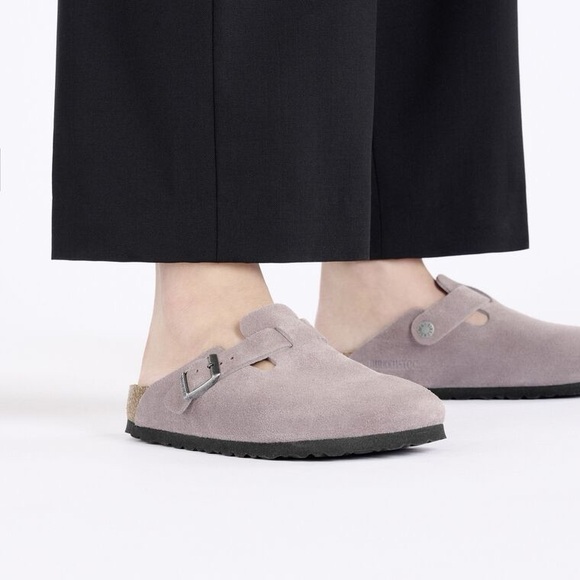 Birkenstock Boston Soft Footbed
Suede Leather beige size M10 NWT in box - Picture 3 of 15